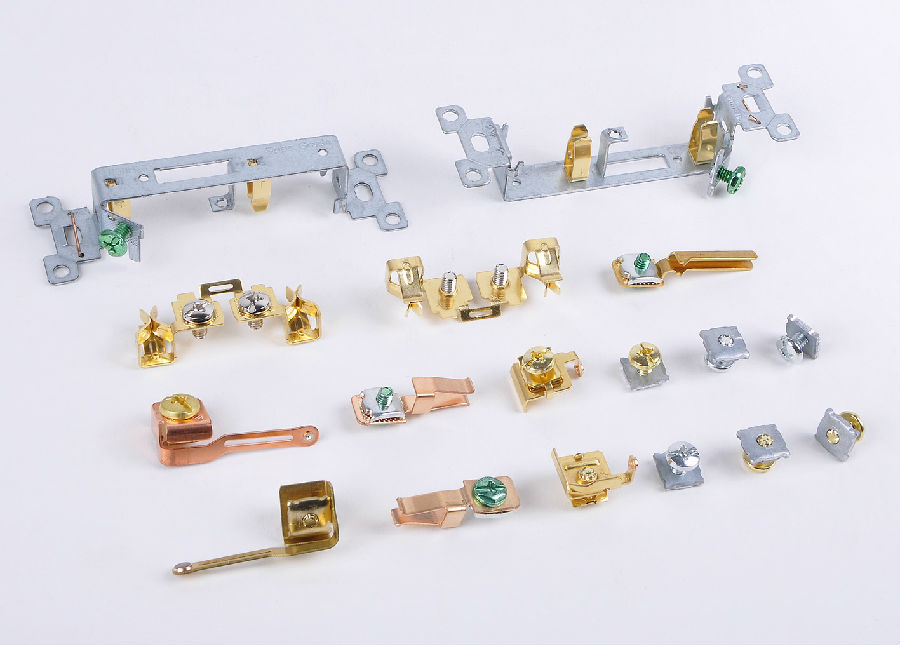 五金沖壓加工件表面出現(xiàn)凸包缺陷的原因是什么？解決方法！